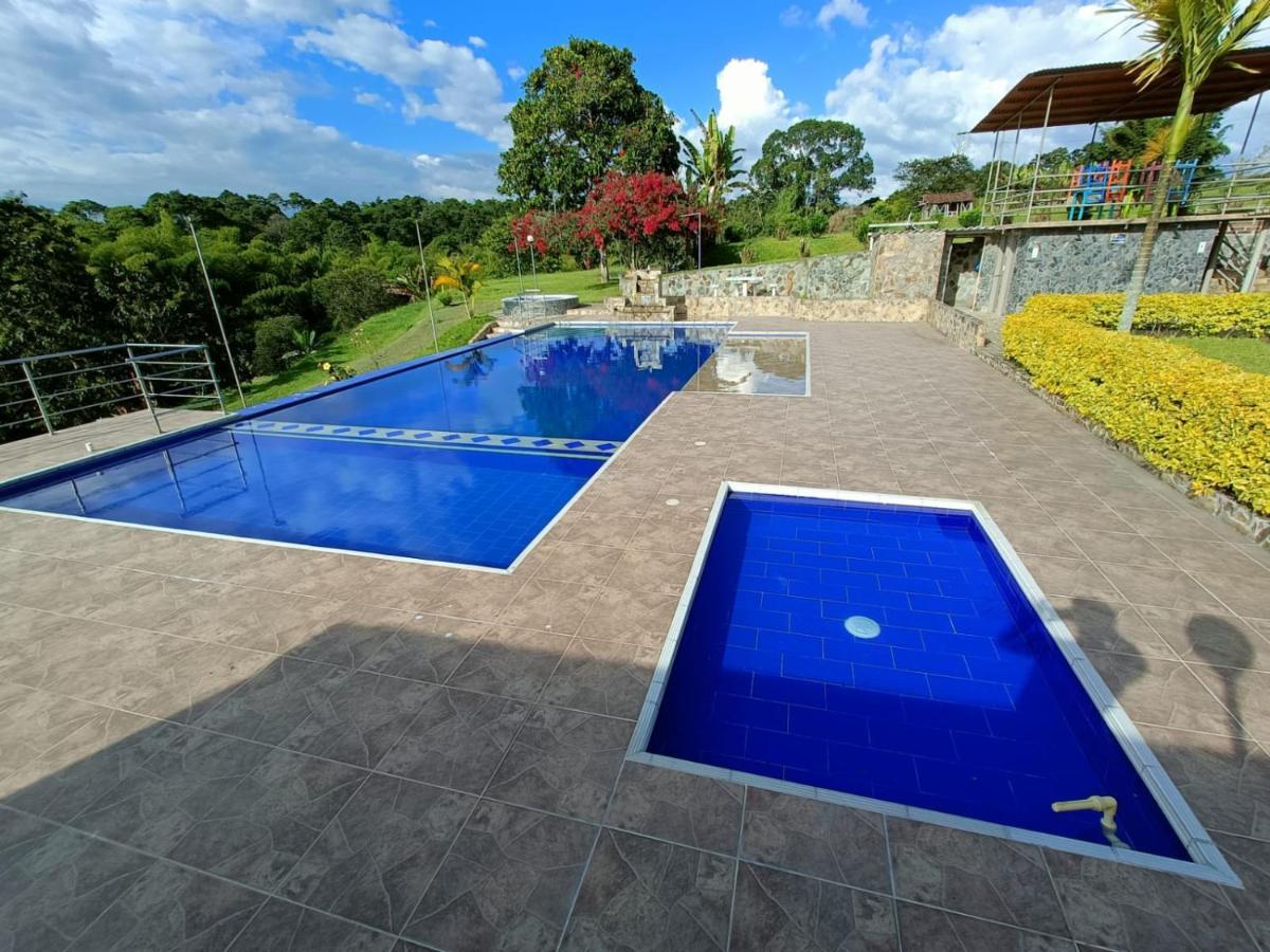 Hotel Campestre Los Mangos กิมบายา ภายนอก รูปภาพ