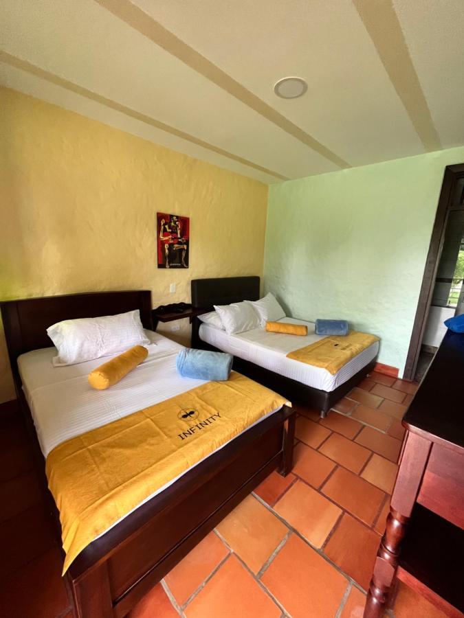 Hotel Campestre Los Mangos กิมบายา ภายนอก รูปภาพ