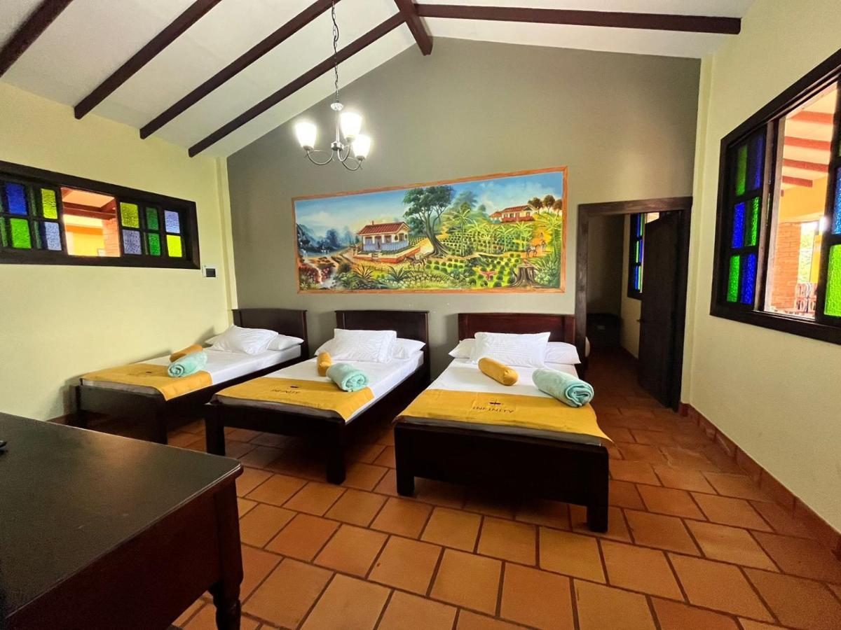 Hotel Campestre Los Mangos กิมบายา ภายนอก รูปภาพ