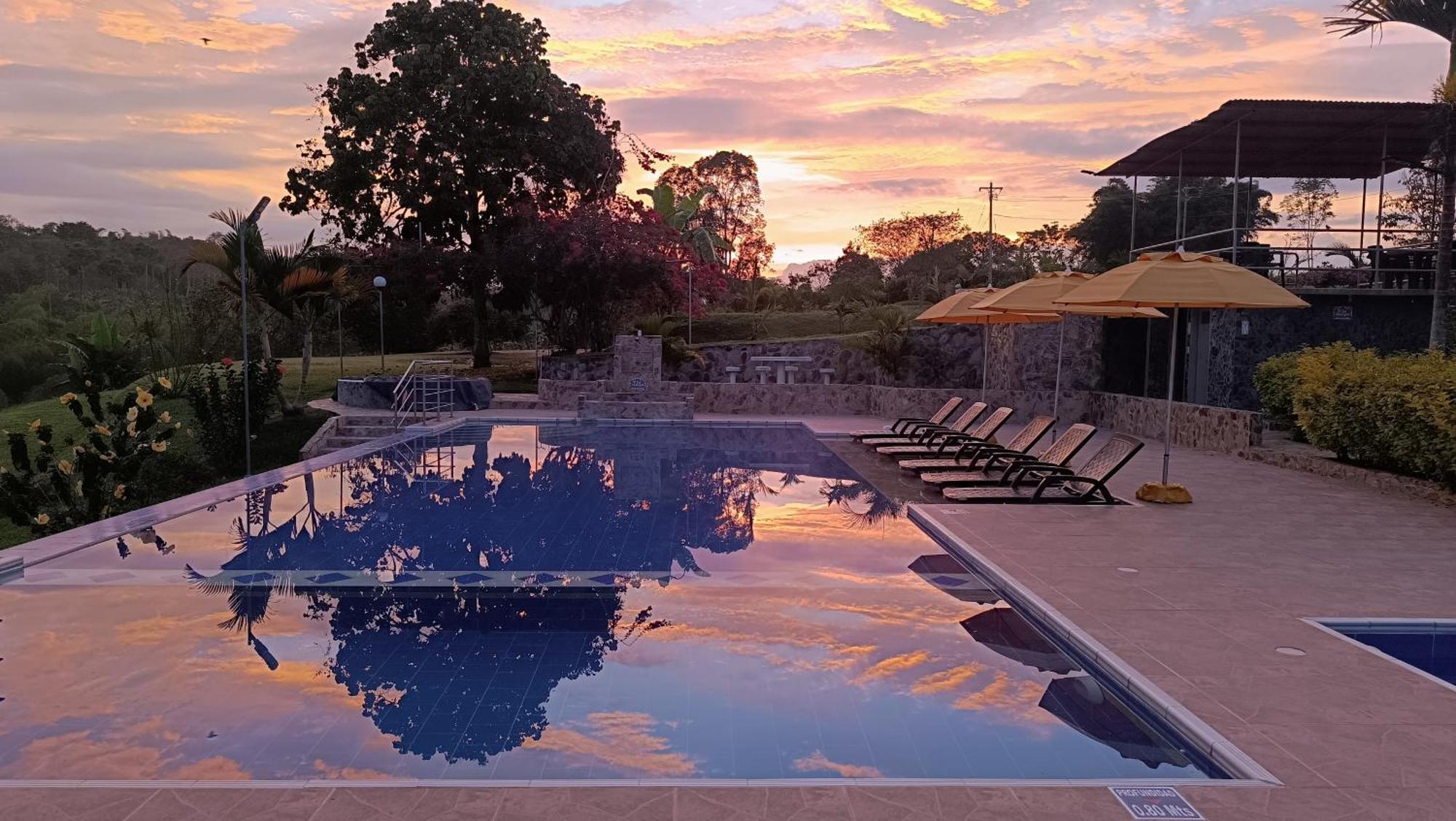Hotel Campestre Los Mangos กิมบายา ภายนอก รูปภาพ