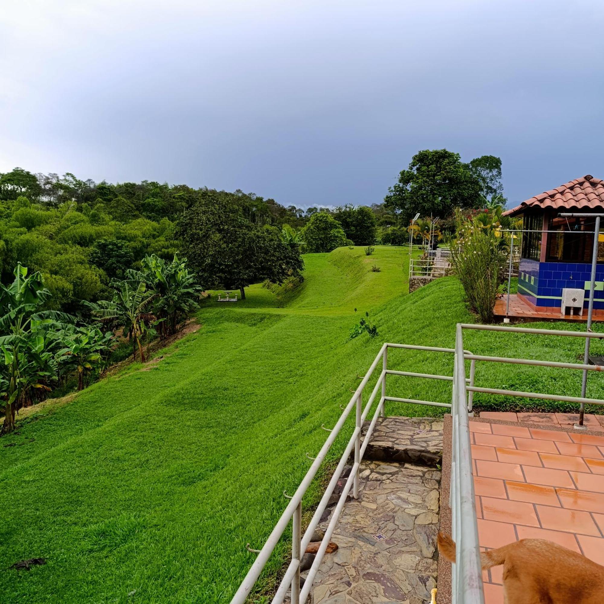 Hotel Campestre Los Mangos กิมบายา ภายนอก รูปภาพ