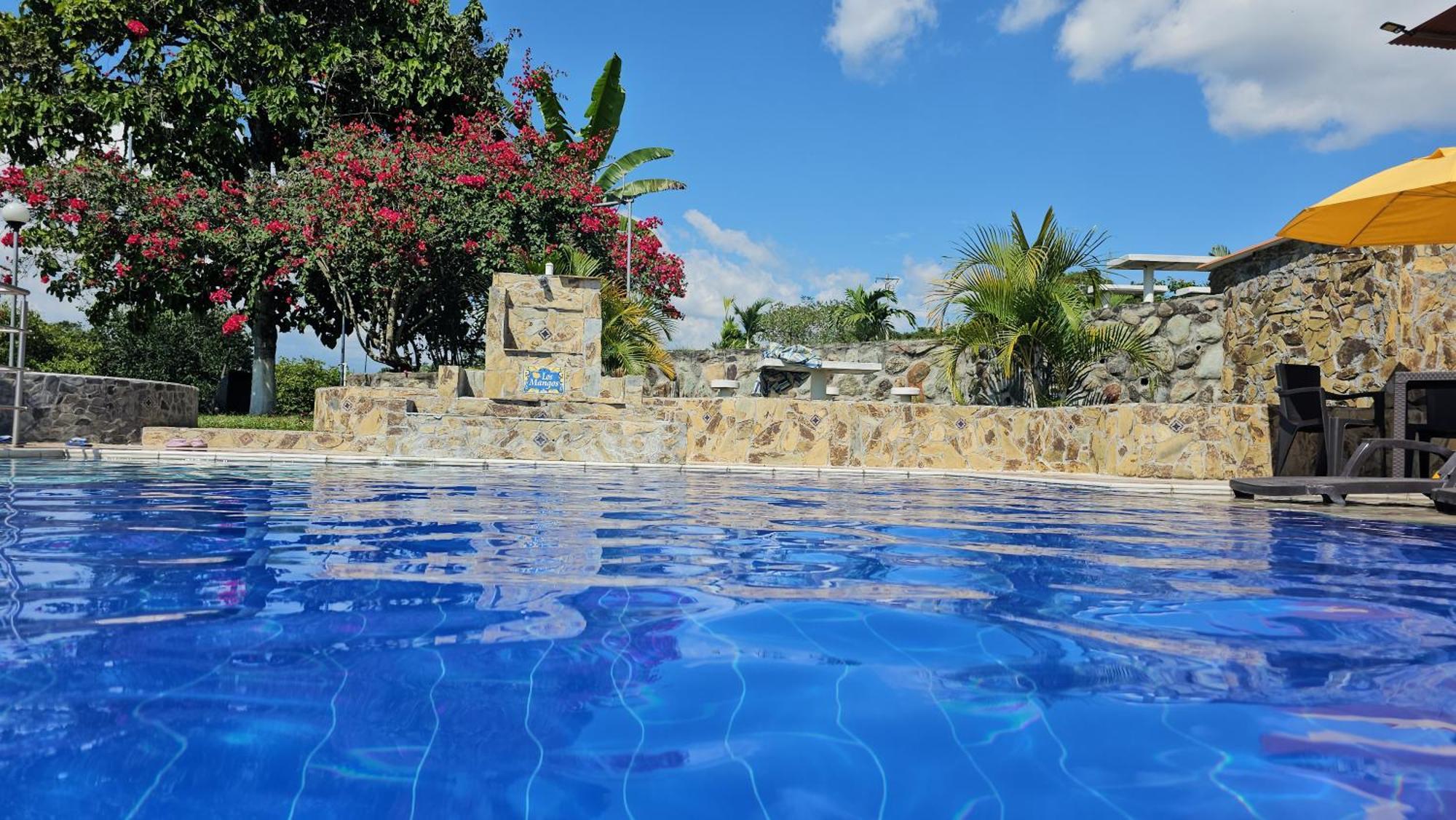 Hotel Campestre Los Mangos กิมบายา ภายนอก รูปภาพ